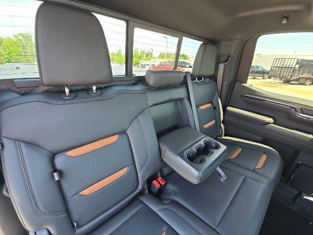 Used 2023 GMC Sierra 1500 AT4 w/ AT4 Premium Package AWD/4WD image 16
