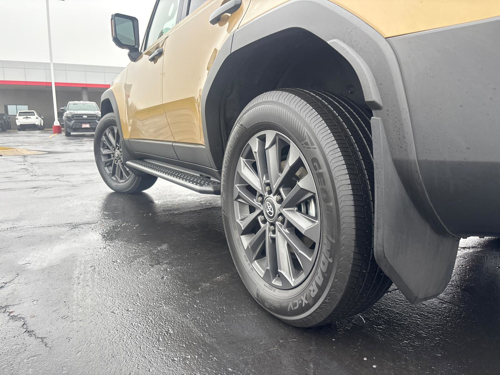 Used 2025 Toyota Land Cruiser image 5