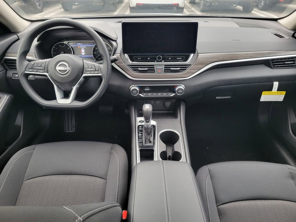 Used 2025 Nissan Altima 2.5 SV w/ SV Special Edition Package FWD image 9