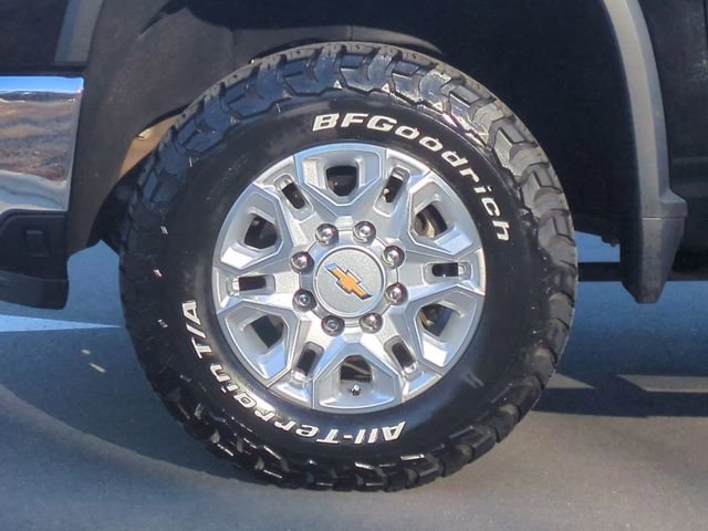 Used 2024 Chevrolet Silverado 2500 LTZ w/ LTZ Plus Package image 19