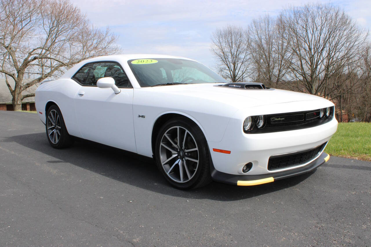 Used 2023 Dodge Challenger R/T w/ Plus Package RWD image 1