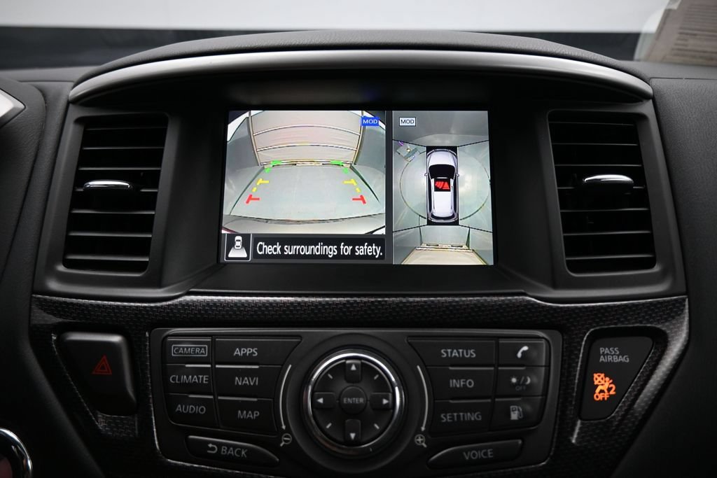 Used 2020 Nissan Pathfinder SL AWD/4WD image 28