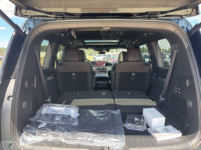 New 2026 Nissan Armada Platinum image 20