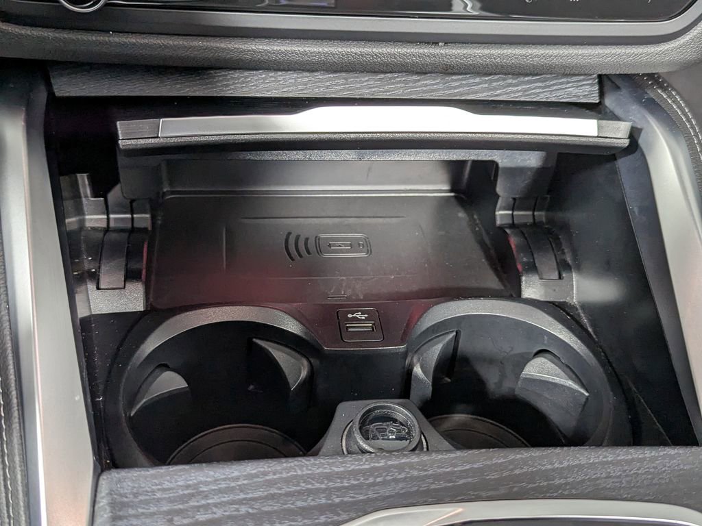 Used 2025 BMW 430i xDrive Convertible w/ M Sport Package AWD/4WD image 40