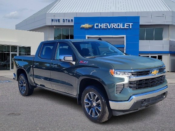 New 2026 Chevrolet Silverado 1500 LT image 1