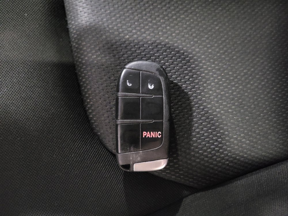 Used 2019 Jeep Renegade Sport w/ Sport Appearance Group AWD/4WD image 32
