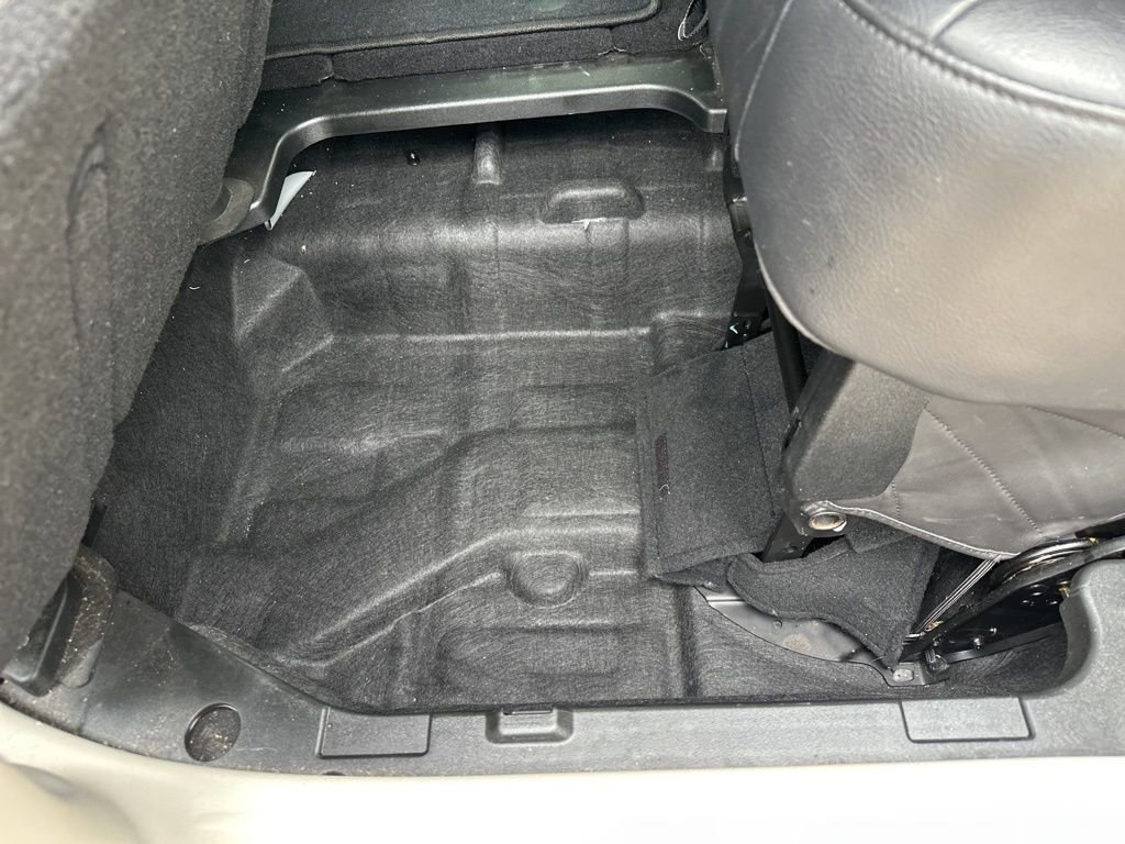 Used 2022 Chrysler Pacifica Touring-L w/ Uconnect Theater Family Group image 29