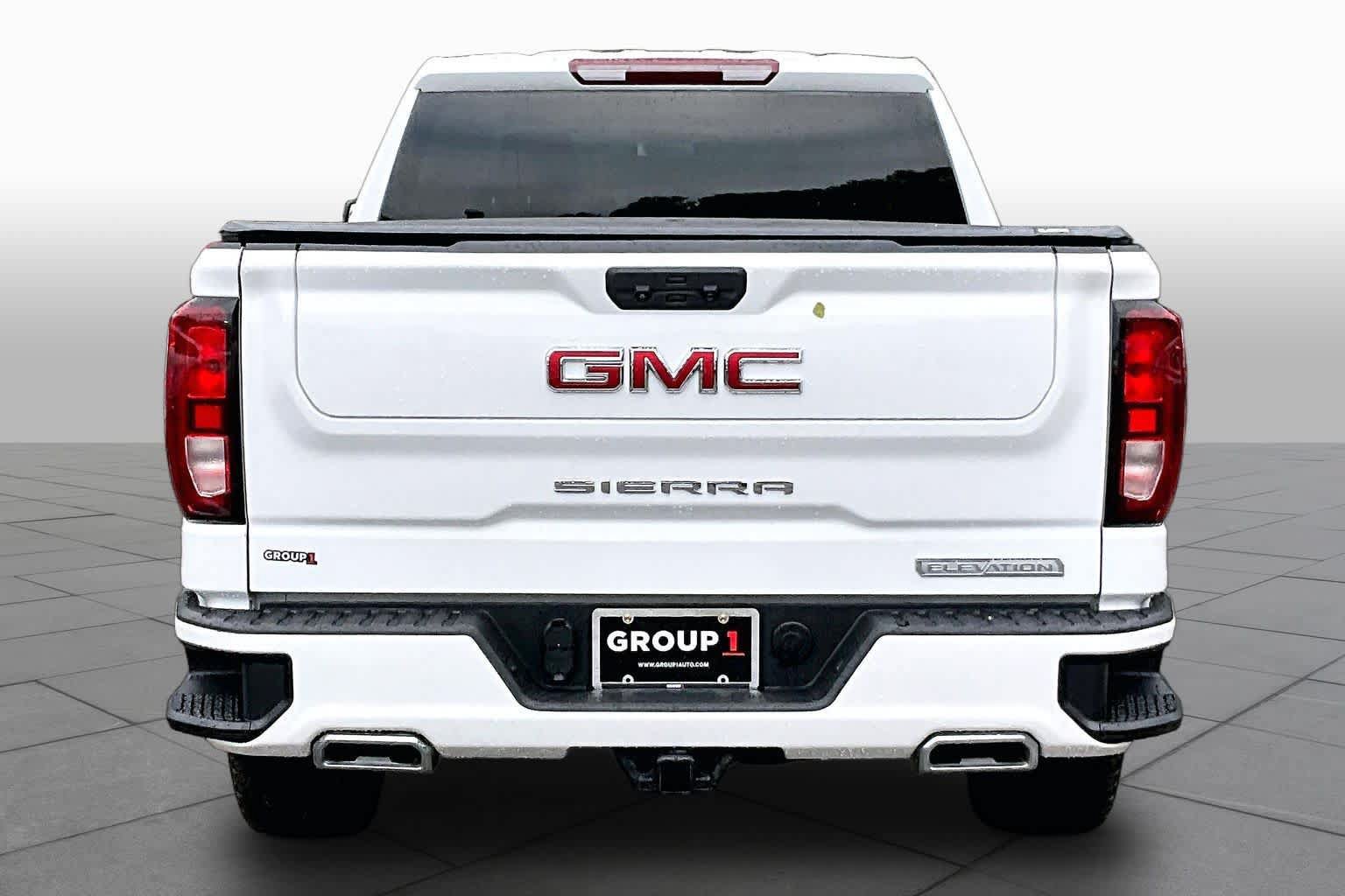Used 2023 GMC Sierra 1500 Elevation w/ X31 Off-Road Package AWD/4WD image 5