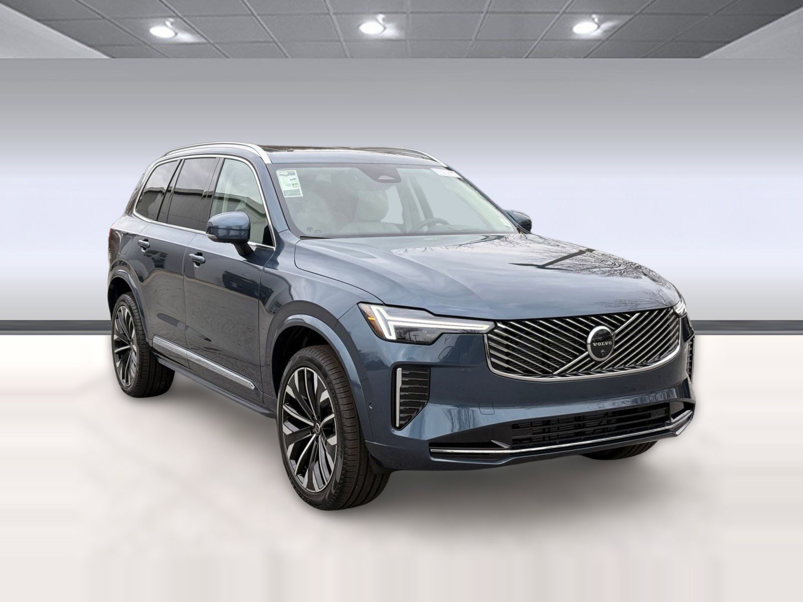 New 2026 Volvo XC90 B6 Ultra w/ Protection Package image 7