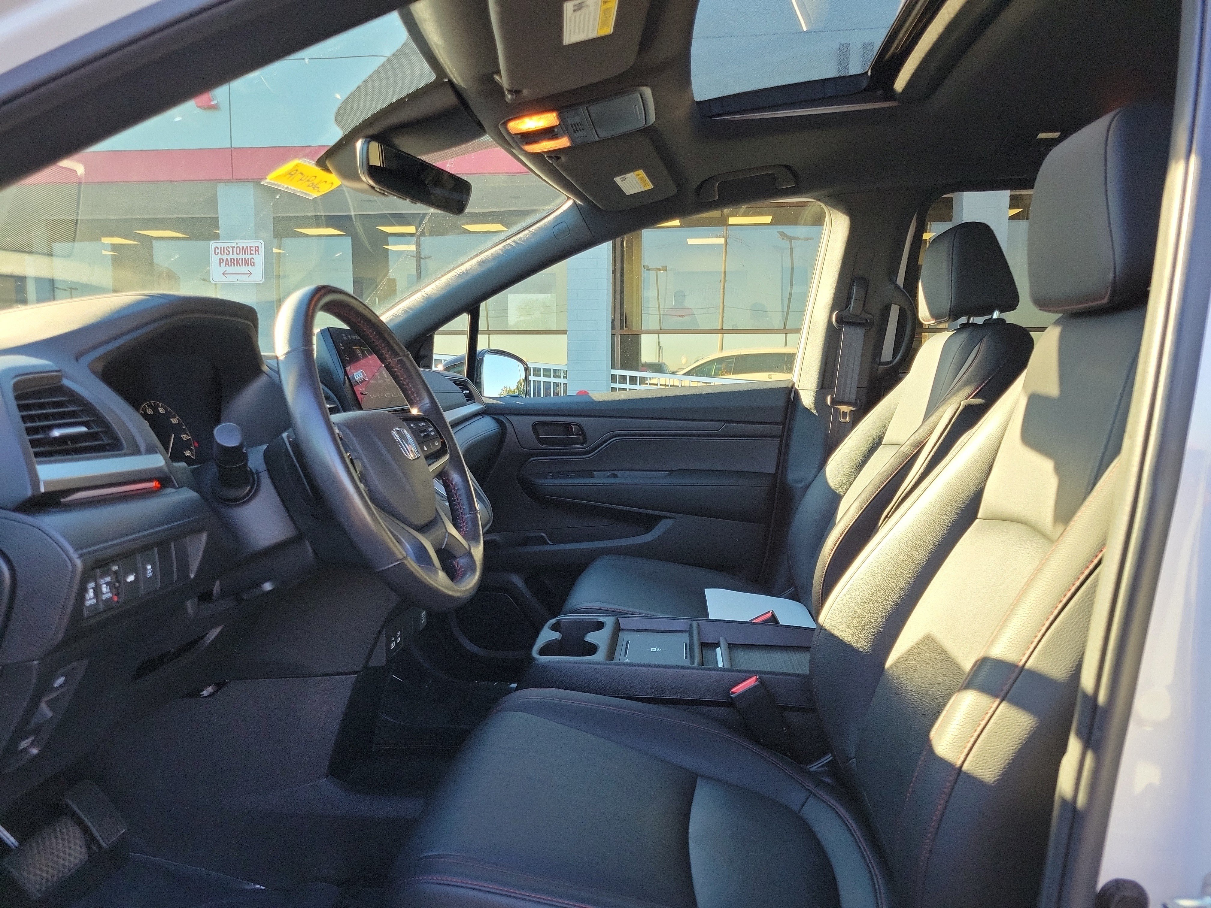 Used 2025 Honda Odyssey Sport-L image 15
