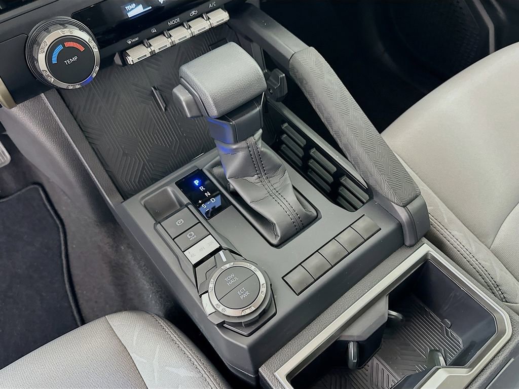 Certified 2026 Toyota Tacoma SR5 AWD/4WD image 16