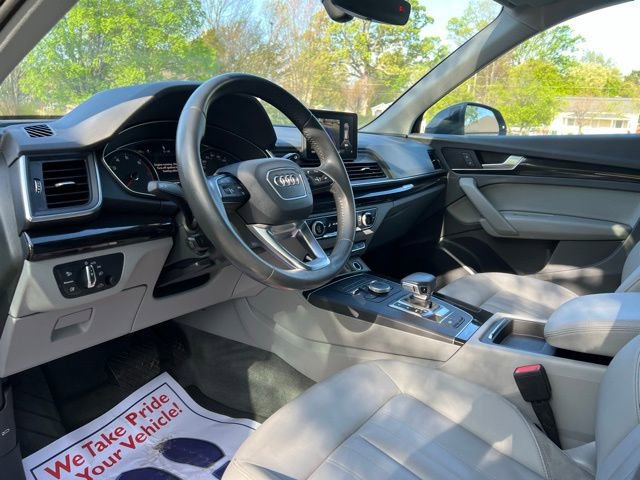 Used 2019 Audi Q5 2.0T Premium w/ Convenience Package image 11