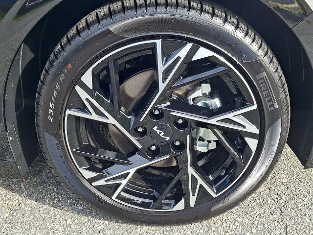 New 2027 Kia K5 GT-Line FWD image 5