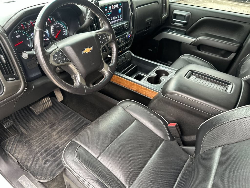 Used 2018 Chevrolet Silverado 1500 High Country AWD/4WD image 9