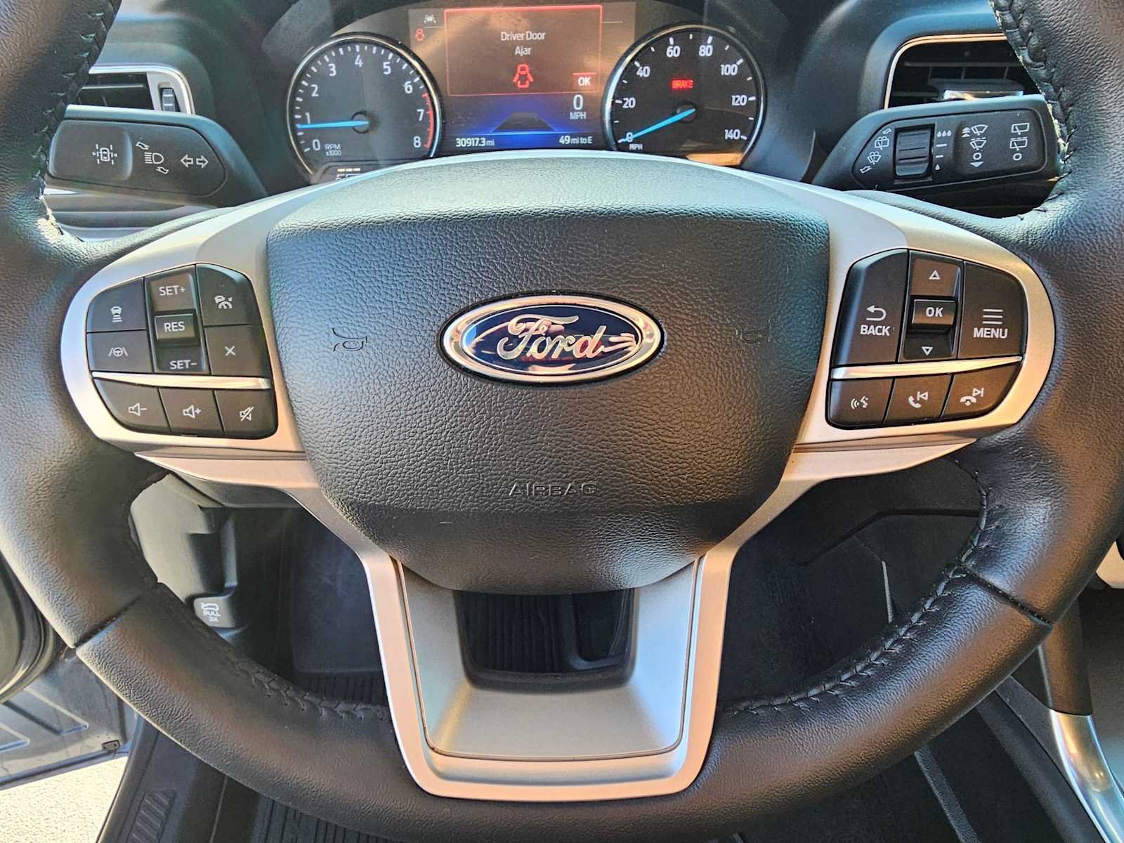 Used 2023 Ford Explorer XLT w/ Equipment Group 202A RWD image 24