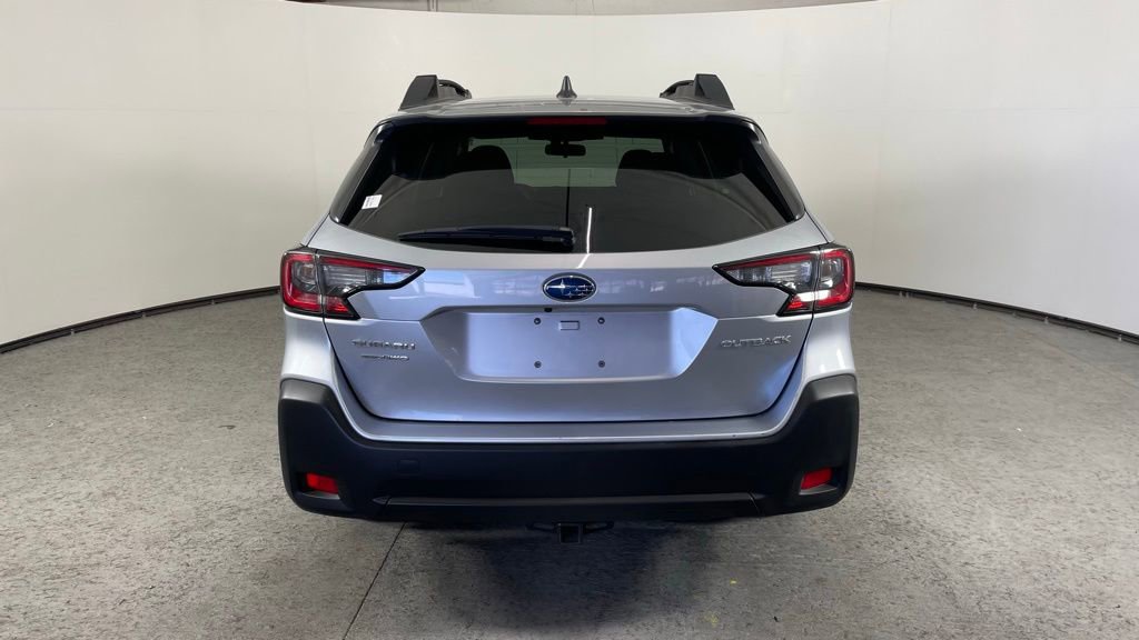Used 2025 Subaru Outback Premium image 4