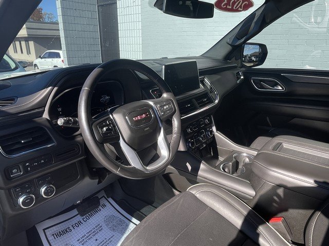 Used 2023 GMC Yukon XL SLT image 15