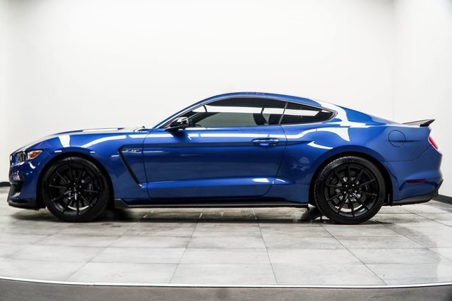 Used 2017 Ford Mustang Shelby GT350 image 9