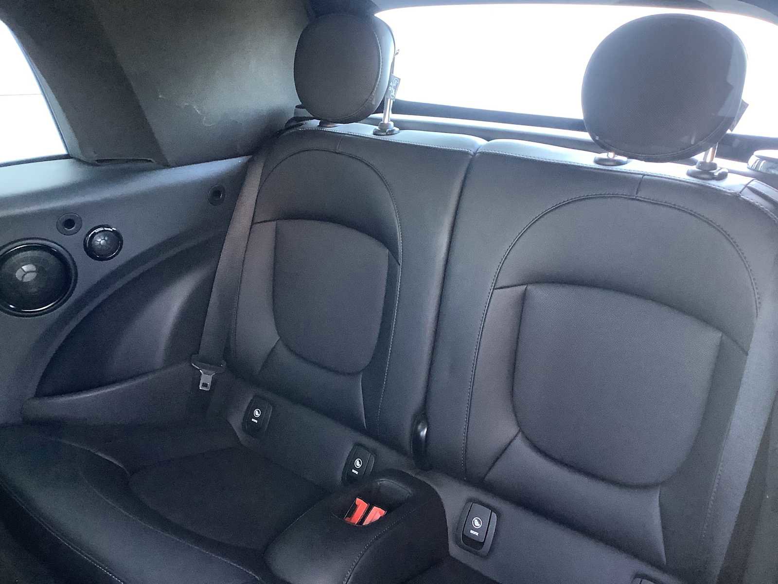 Used 2019 MINI Cooper S w/ Premium Package image 13