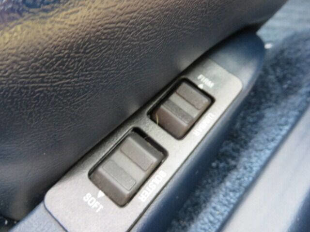 Used 1988 Lincoln Mark VII LSC RWD image 16