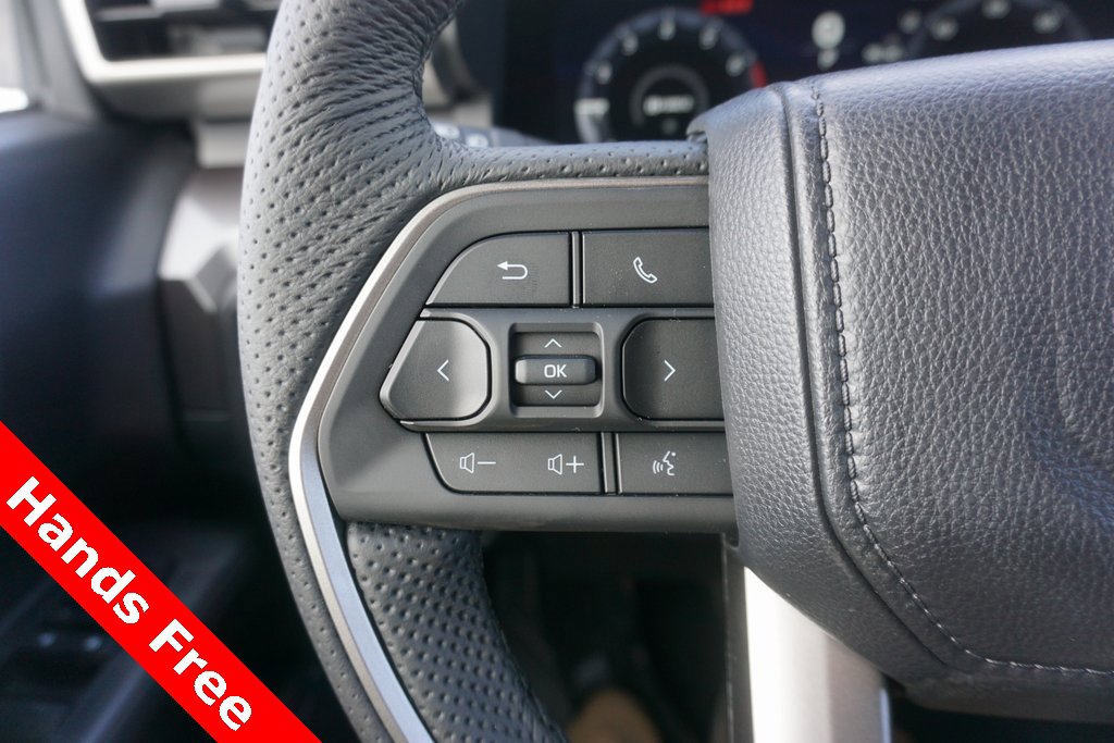 New 2025 Toyota Tacoma TRD Off-Road image 4