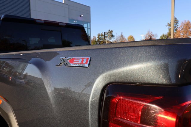 Used 2020 GMC Sierra 2500 SLE w/ SLE Convenience Package image 25