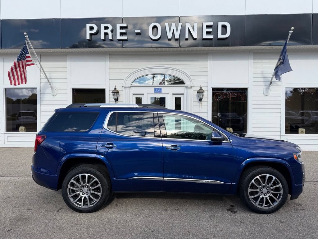 Certified 2023 GMC Acadia Denali w/ Denali Technology Package AWD/4WD image 4