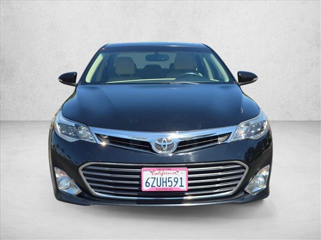 Used 2013 Toyota Avalon XLE Touring FWD image 2