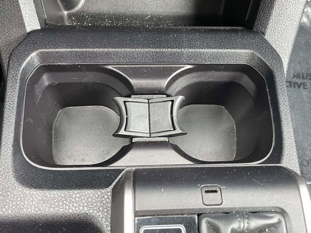 Used 2023 Toyota Tacoma SR5 w/ Technology Package image 28