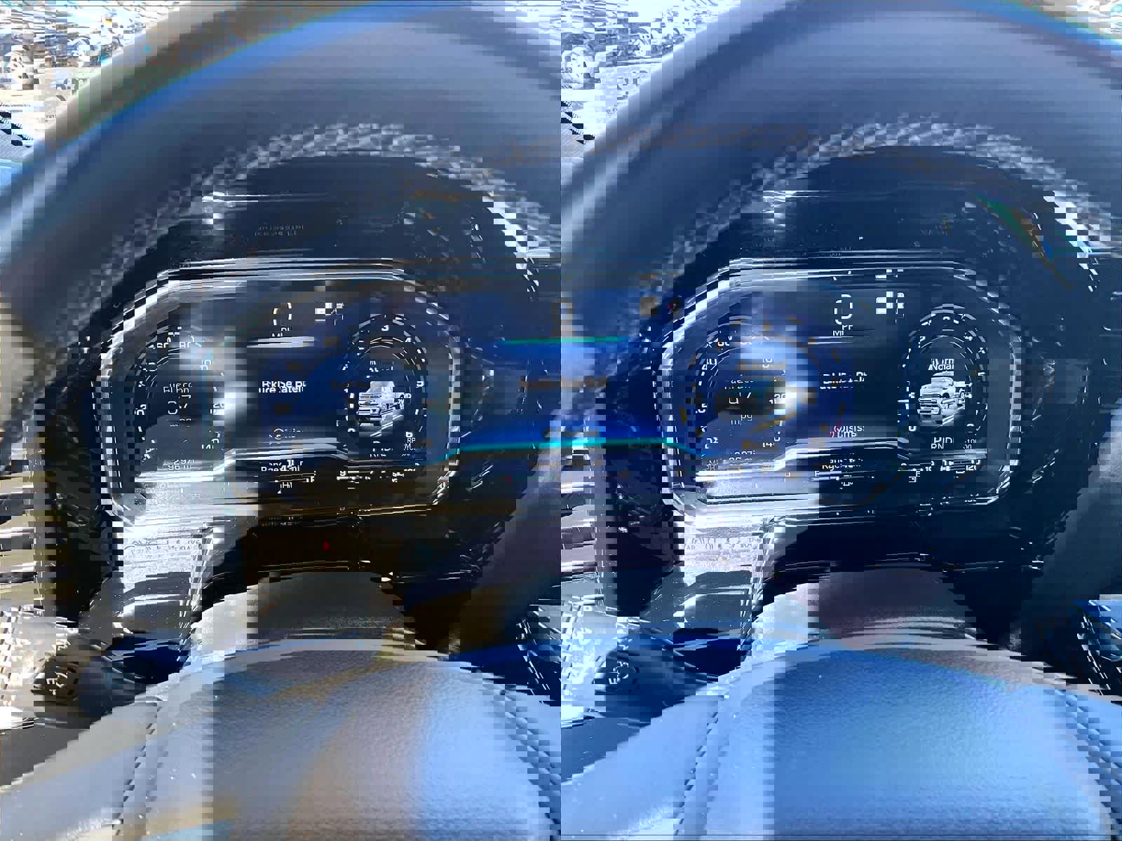 Used 2023 Chevrolet Silverado 1500 LT image 25