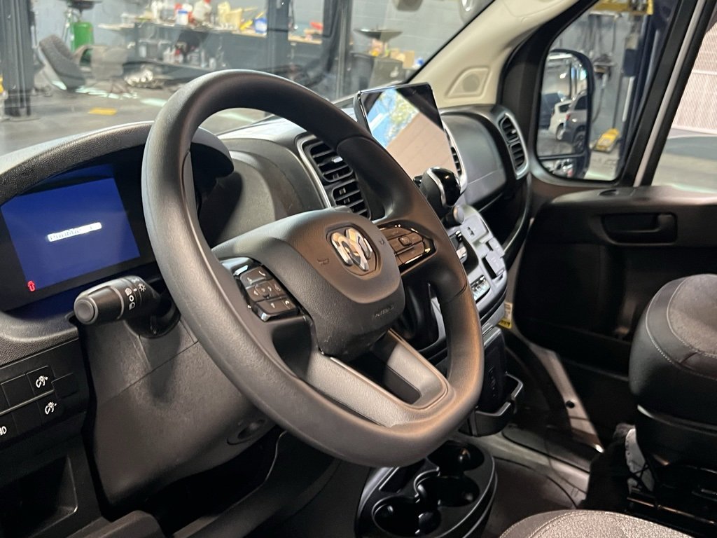 Used 2025 RAM ProMaster 3500 w/ Storage Group image 24