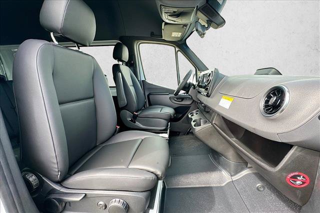 New 2026 Mercedes-Benz Sprinter 2500 image 25