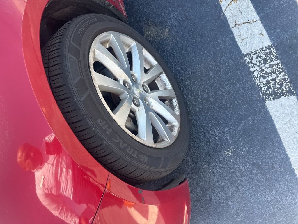 Used 2013 Chevrolet Malibu LTZ image 3