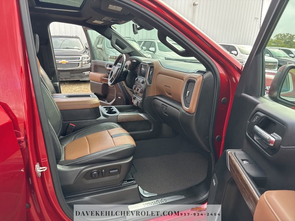 Used 2022 Chevrolet Silverado 1500 High Country w/ Z71 Off-Road Package image 27