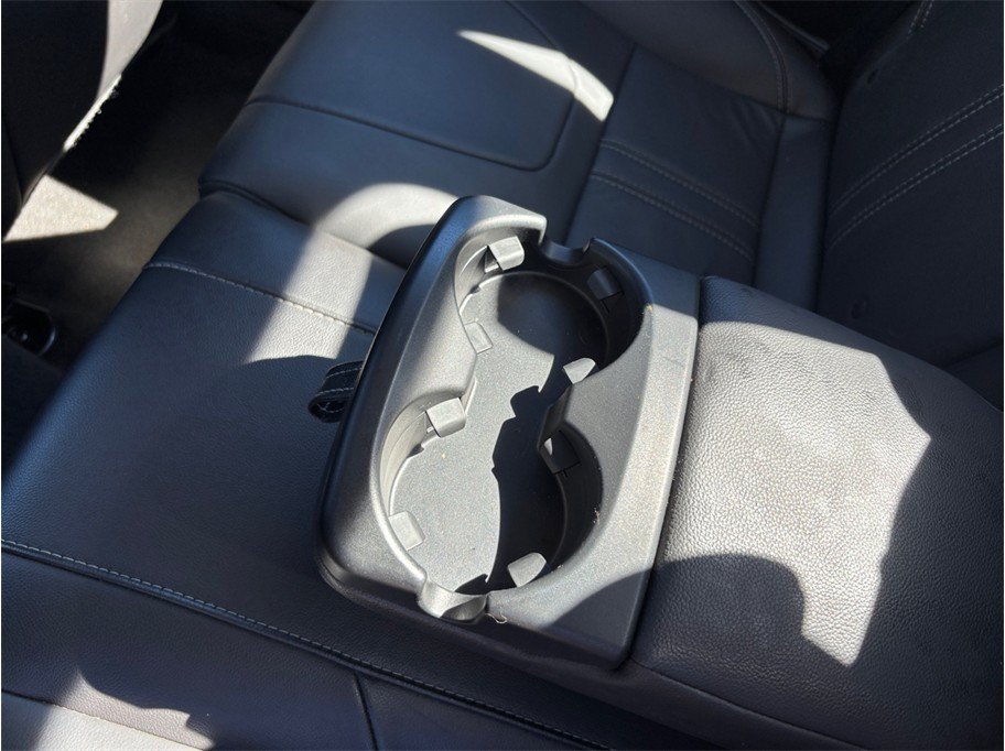 Used 2014 Ford Focus Titanium FWD image 34