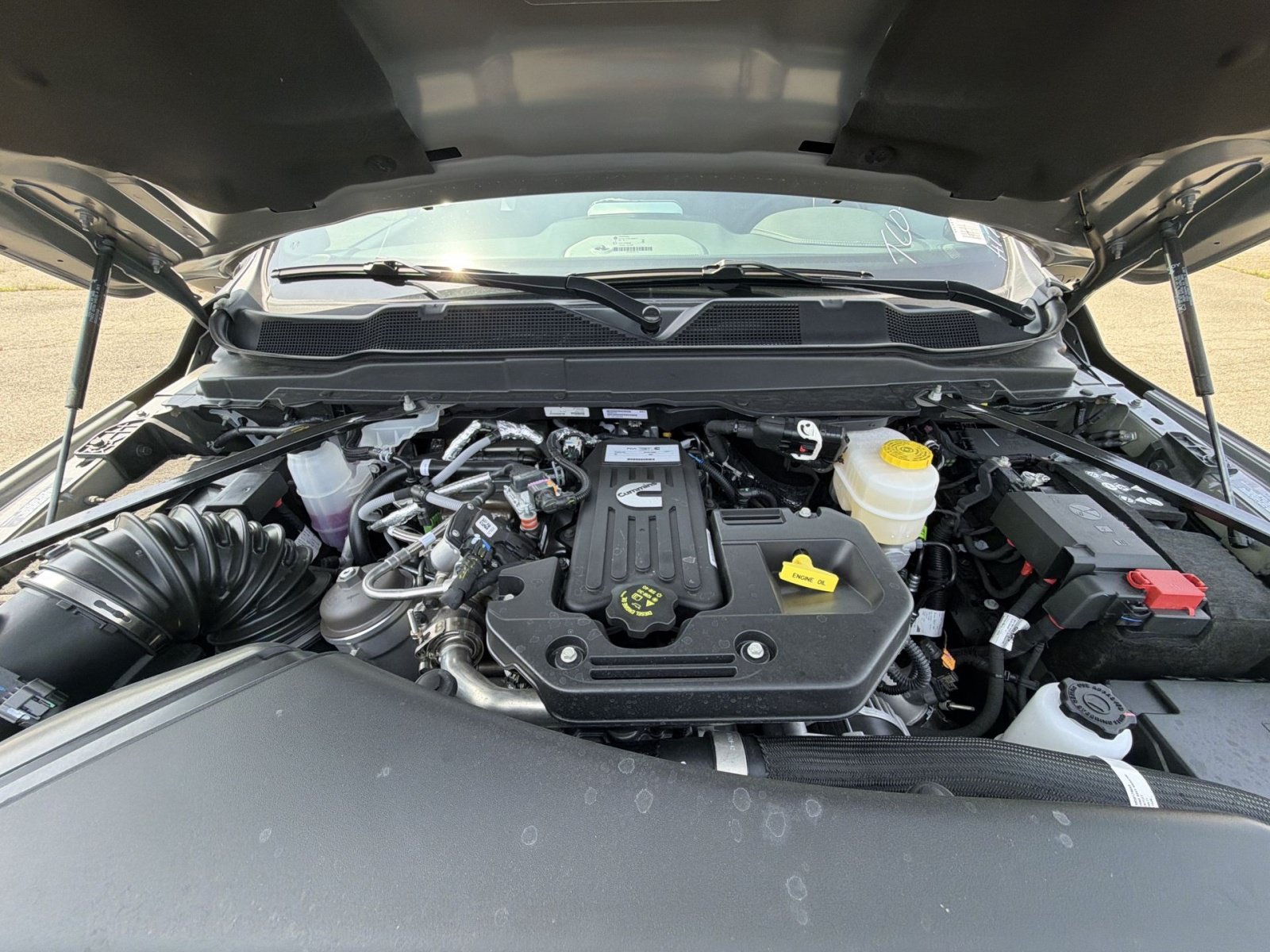 New 2026 RAM 2500 Laramie AWD/4WD image 28