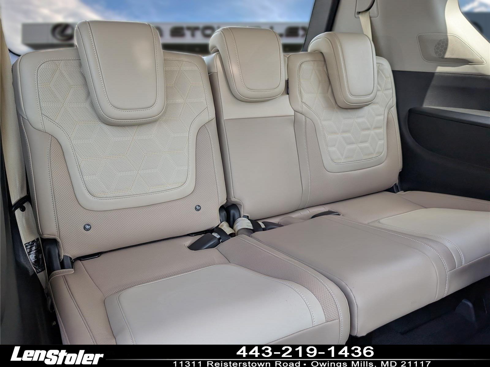 Used 2025 Nissan Armada Platinum Reserve w/ Convenience Package AWD/4WD image 12