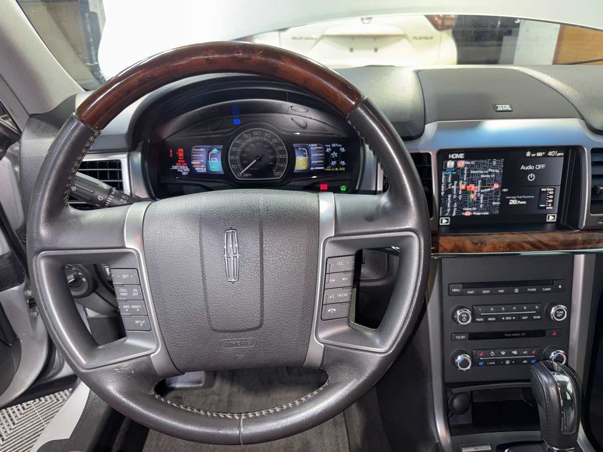 Used 2012 Lincoln MKZ Hybrid FWD image 17