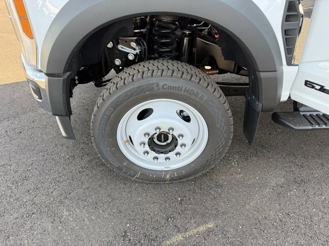 New 2026 Ford F550 4x4 Crew Cab image 16