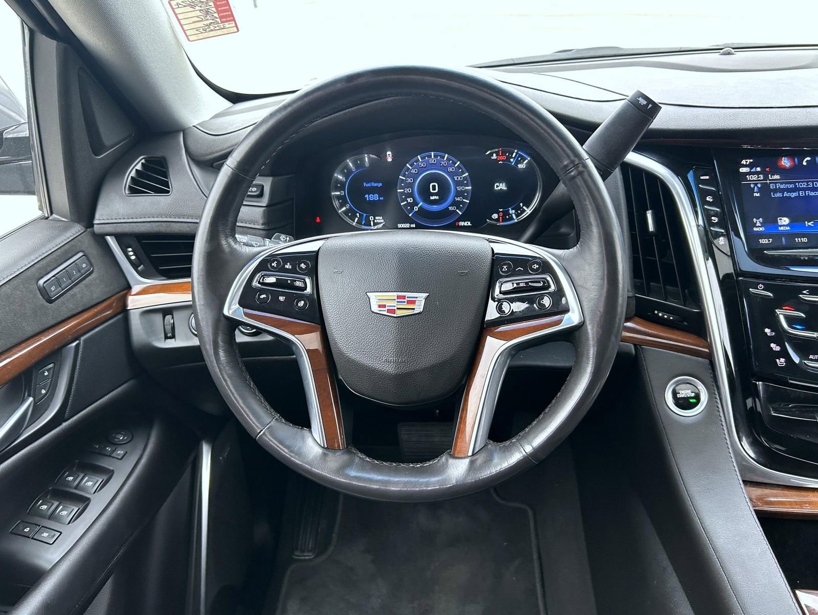 Used 2019 Cadillac Escalade Luxury image 15