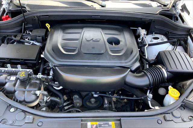 Certified 2022 Jeep Grand Cherokee Laredo X RWD image 28