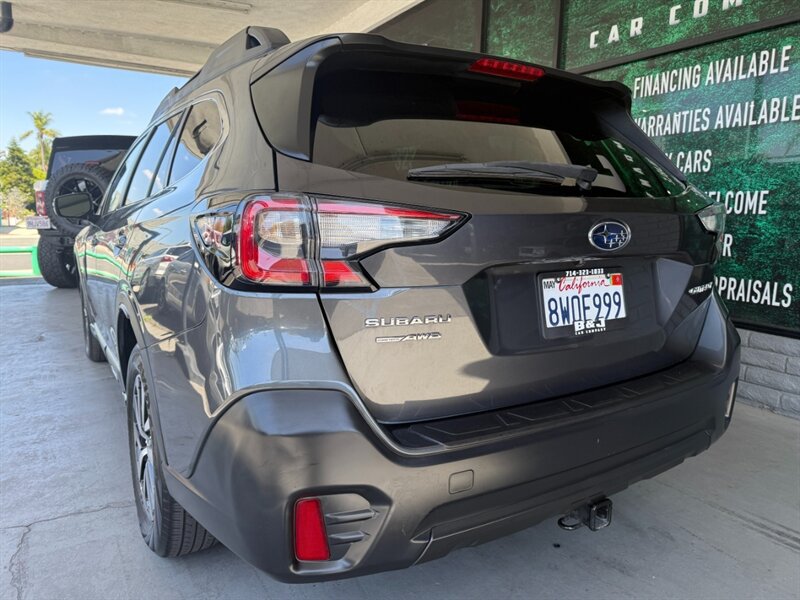 Used 2021 Subaru Outback Premium AWD/4WD image 6