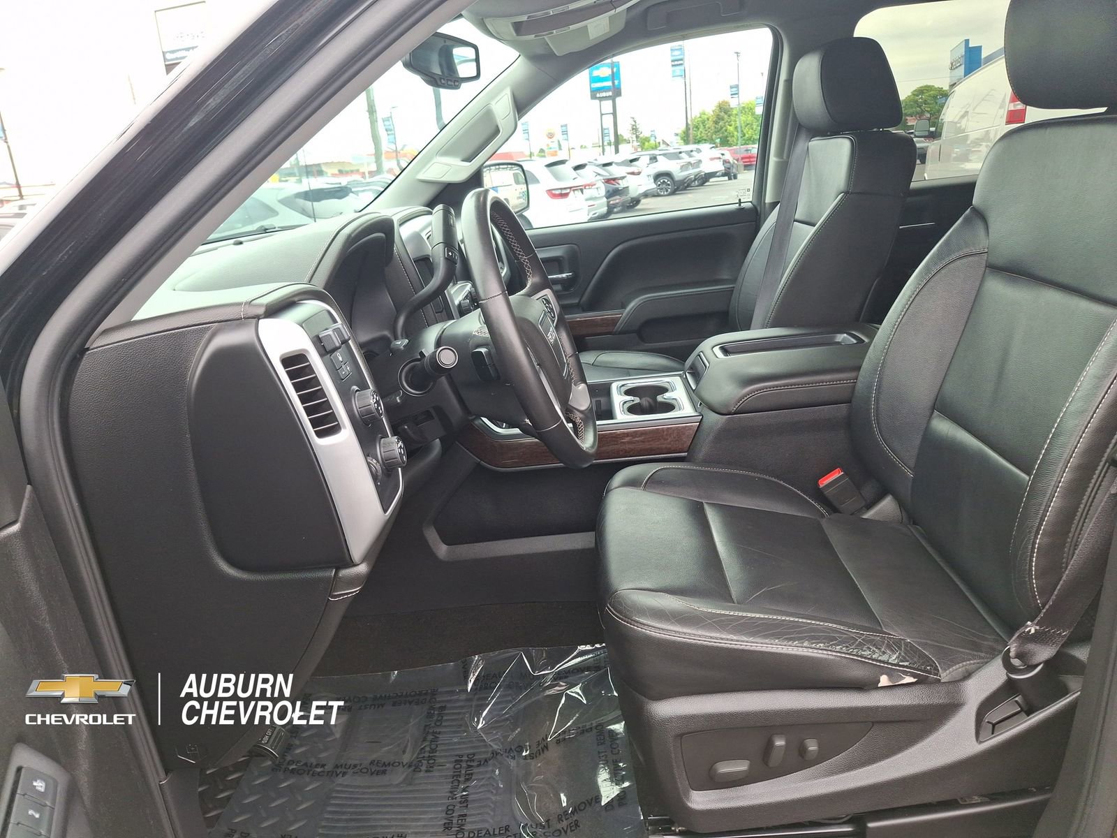 Certified 2015 GMC Sierra 1500 SLT w/ SLT Crew Cab Value Package AWD/4WD image 18