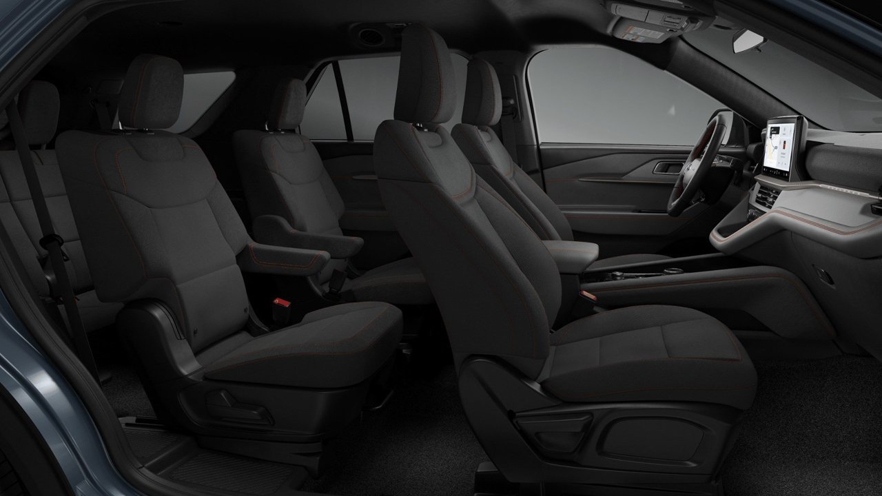 New 2027 Ford Explorer Active RWD image 7