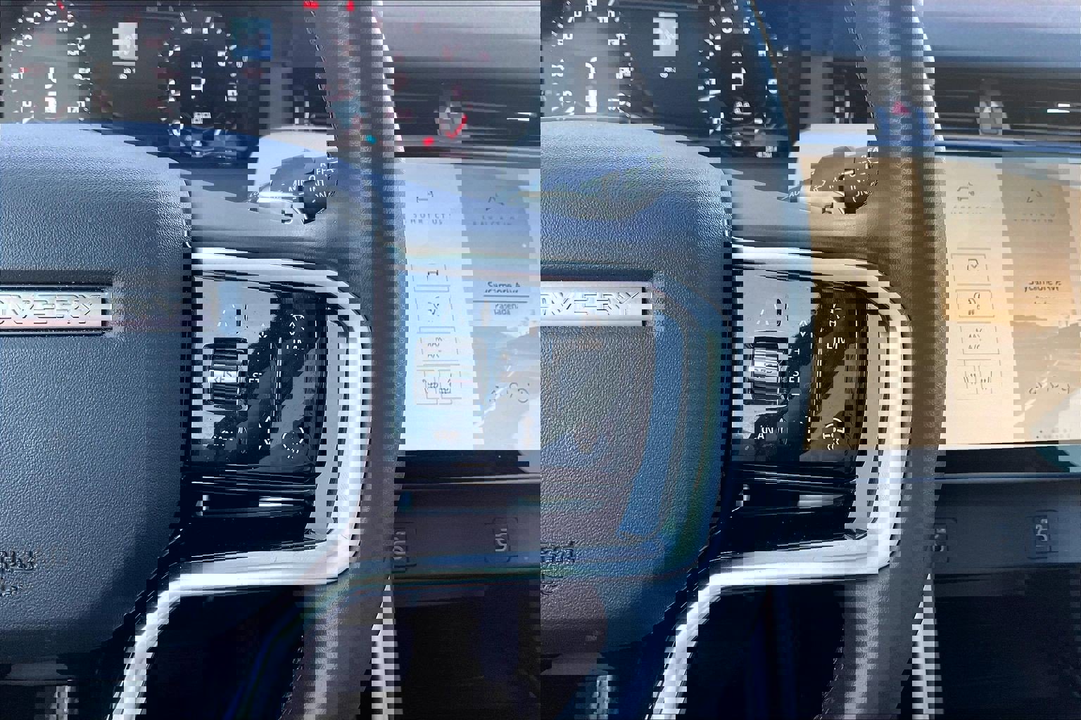 Used 2024 Land Rover Discovery Sport S AWD/4WD image 23