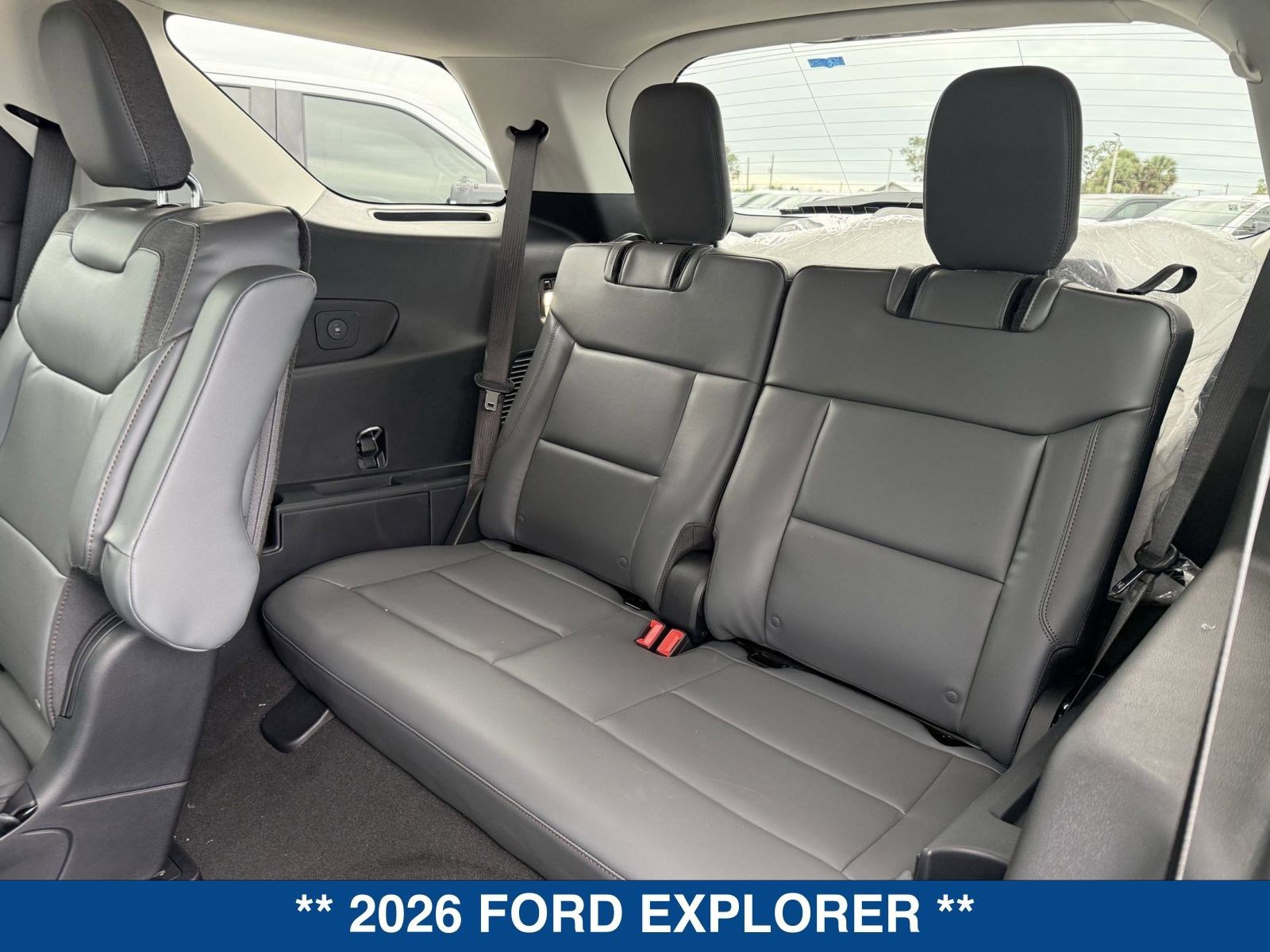 New 2026 Ford Explorer Active w/ Active Comfort Package RWD image 17