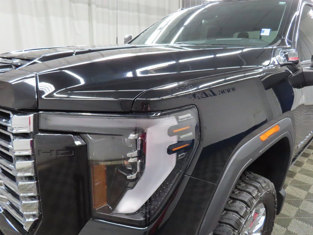 Used 2024 GMC Sierra 2500 Denali w/ Technology Package image 41