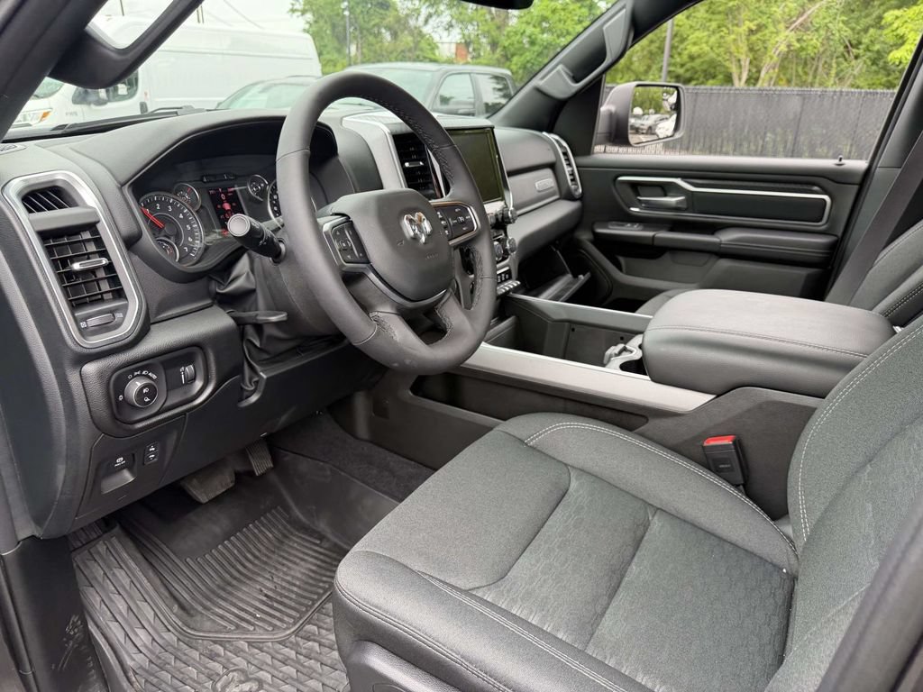 Used 2025 RAM 1500 Big Horn AWD/4WD image 19