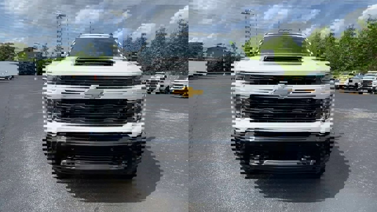 New 2025 Chevrolet Silverado 2500 Custom w/ Custom Value Package image 3