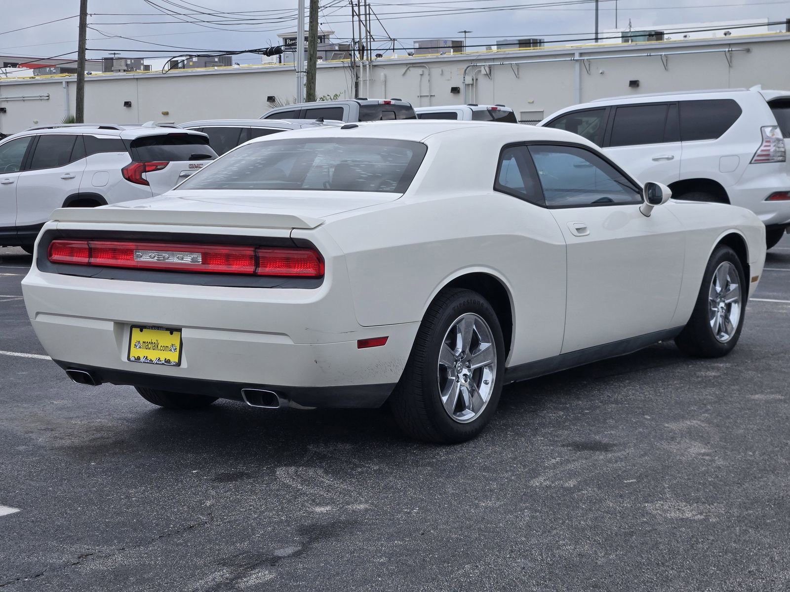 Used 2009 Dodge Challenger R/T RWD image 8